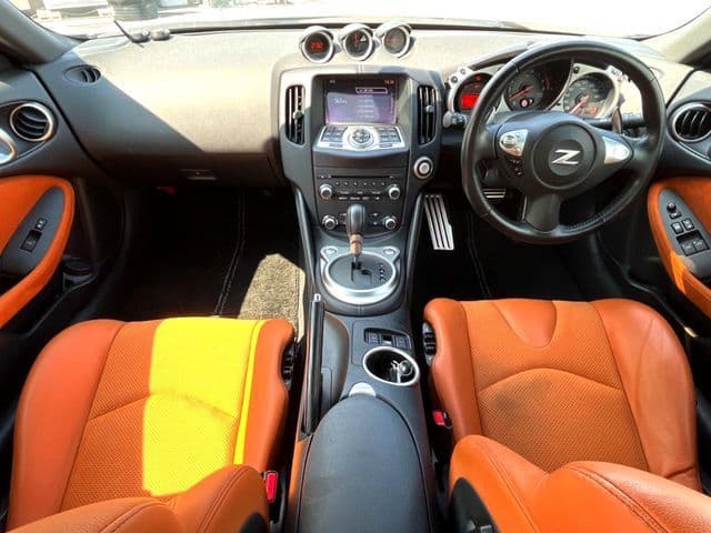 Car thumbnail 2