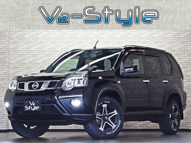 NISSAN