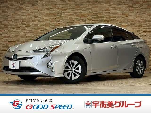 TOYOTA PRIUS 4WD