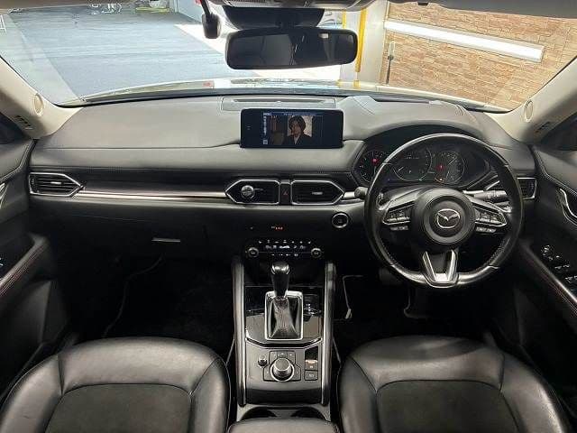 Car thumbnail 2
