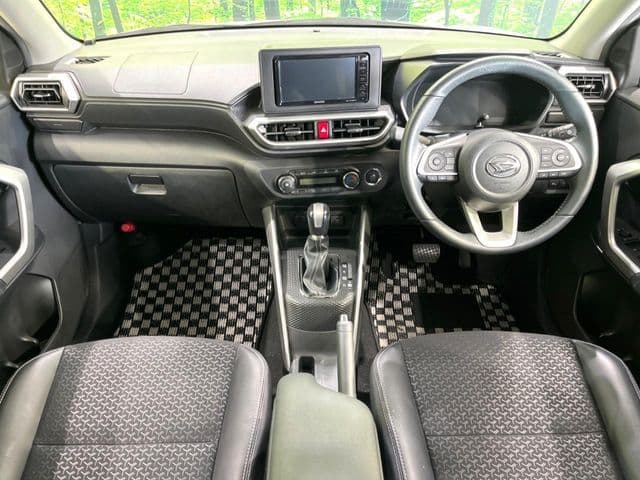 Car thumbnail 2