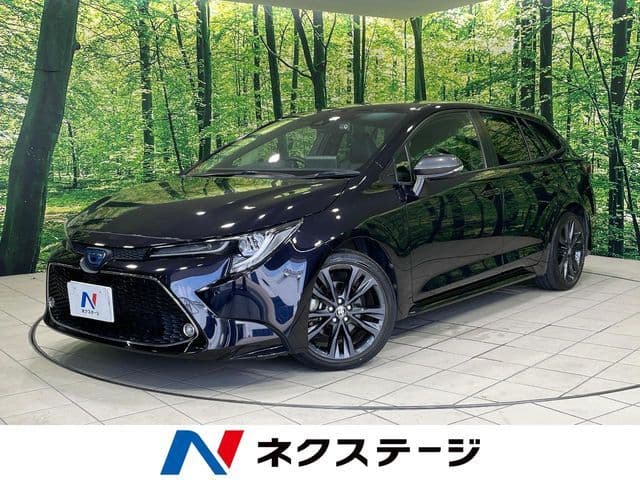 TOYOTA COROLLA TOURING HYBRID 4WD