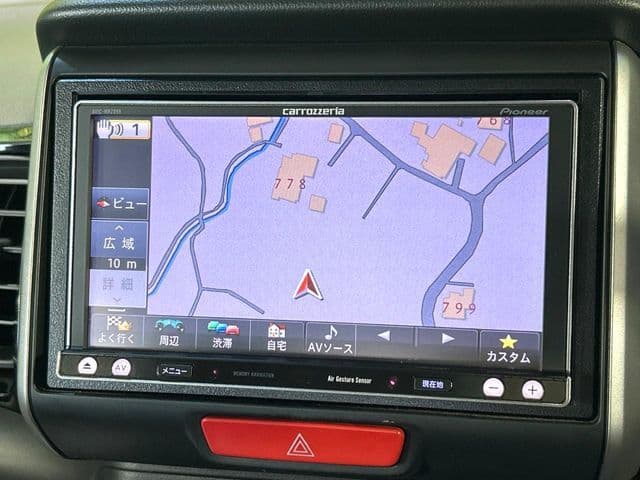 Car thumbnail 3