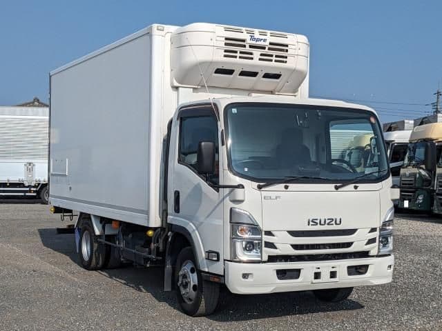 ISUZU