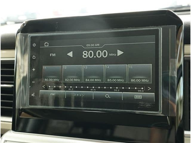 Car thumbnail 3