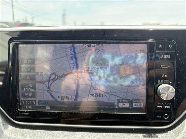 Car thumbnail 4