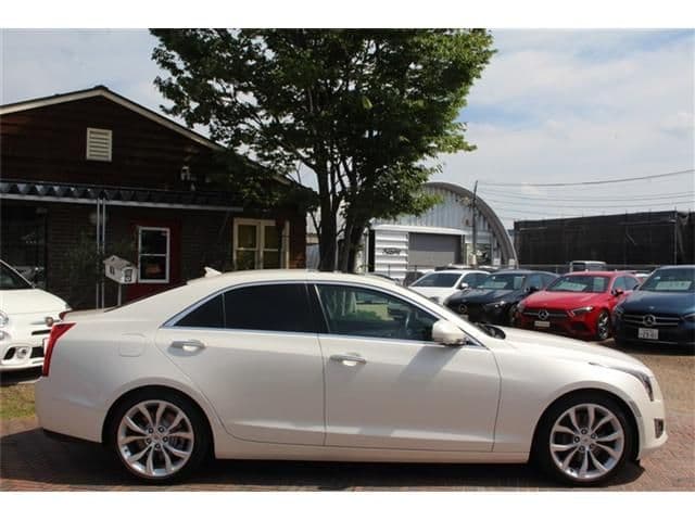 Car thumbnail 2