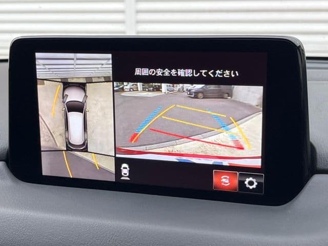 Car thumbnail 4