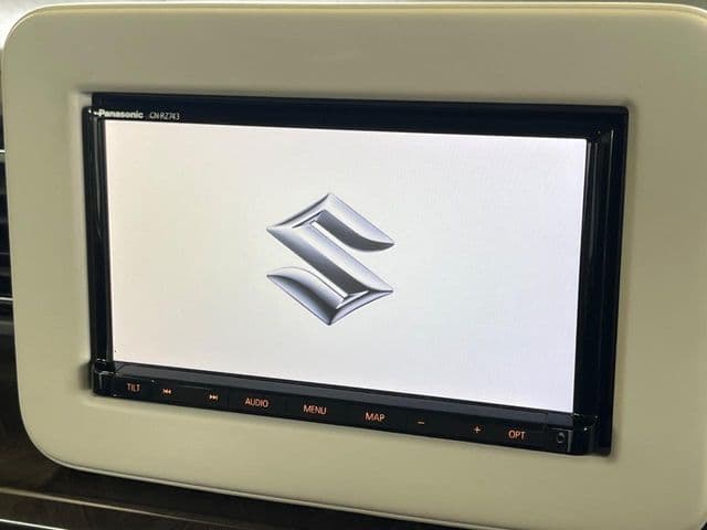 Car thumbnail 3