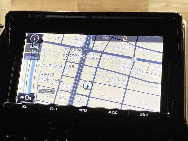 Car thumbnail 4