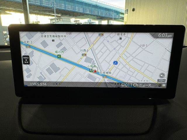 Car thumbnail 4