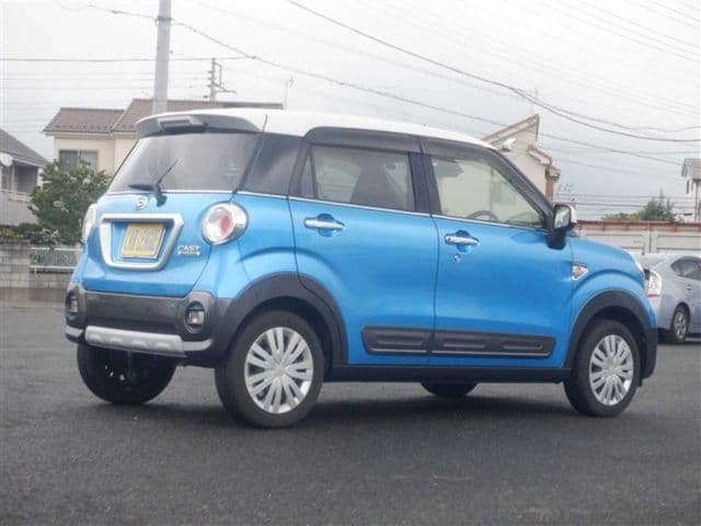 Car thumbnail 3