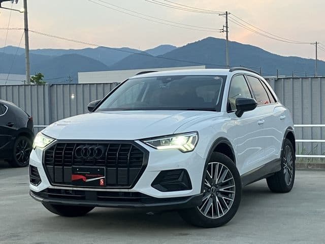 AUDI