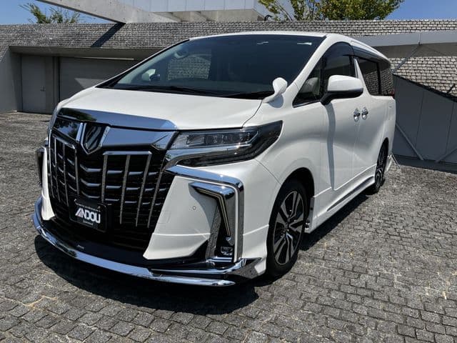 Car image 1