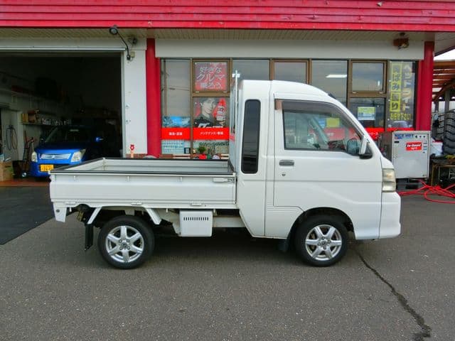 Car thumbnail 4