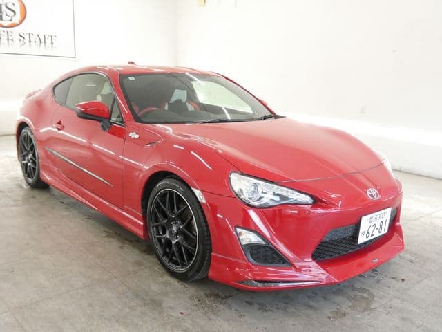 Car image 1