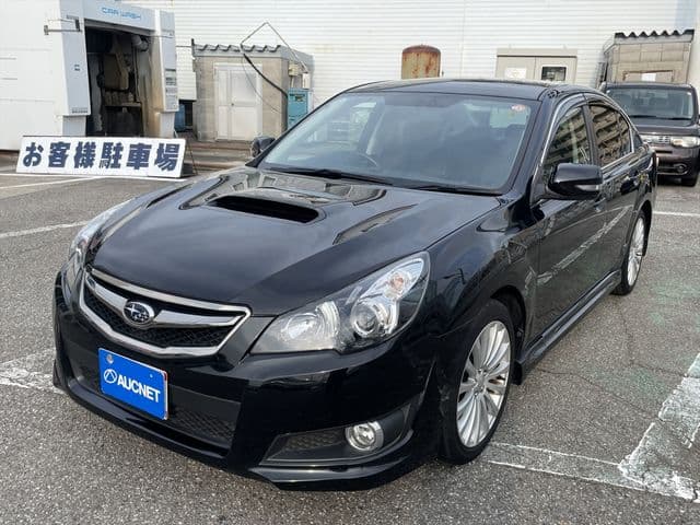 SUBARU LEGACY B4