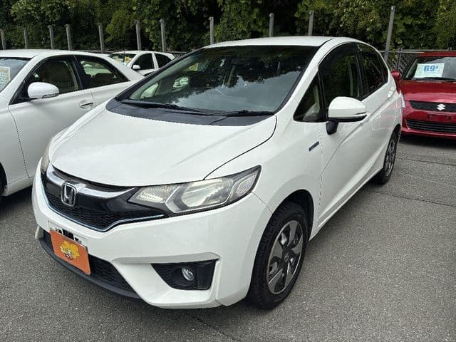HONDA FIT HYBRID 4WD