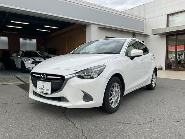 Car image 1