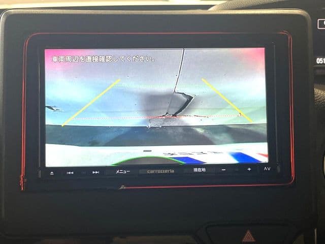 Car thumbnail 4