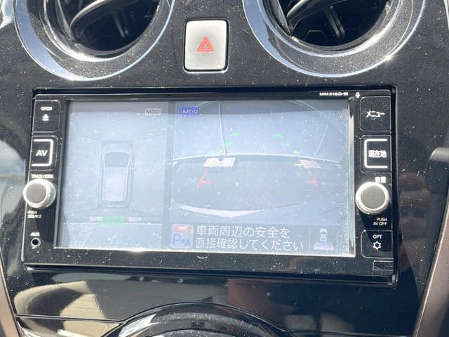 Car thumbnail 4