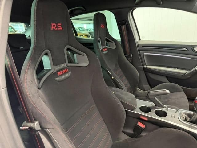 Car thumbnail 4