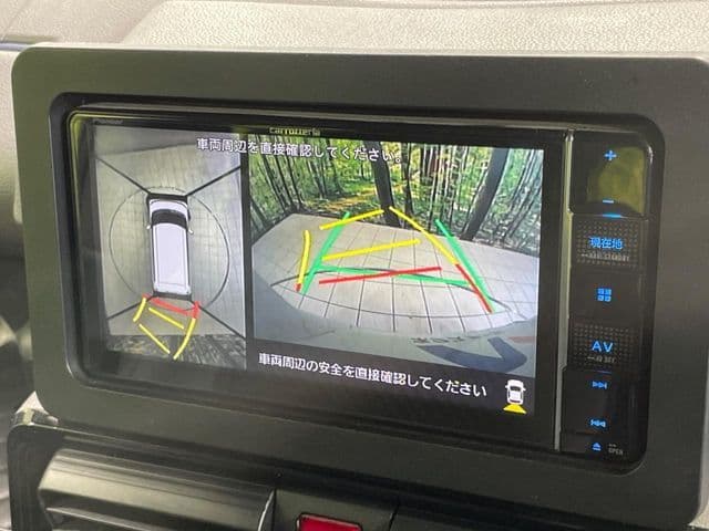 Car thumbnail 4