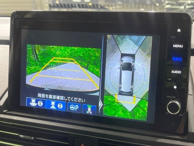 Car thumbnail 4