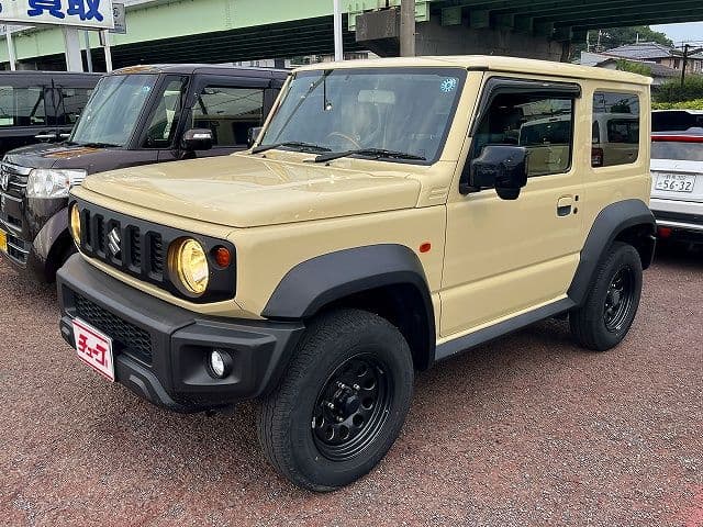 SUZUKI