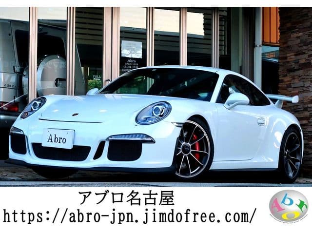 PORSCHE