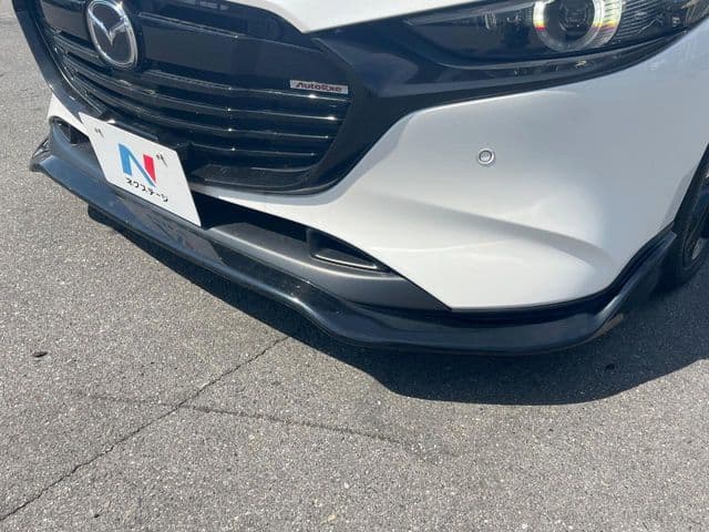 Car thumbnail 4