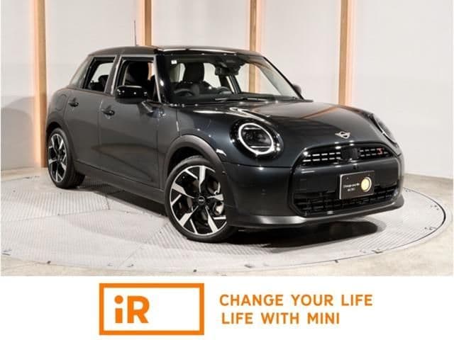 Car image 1