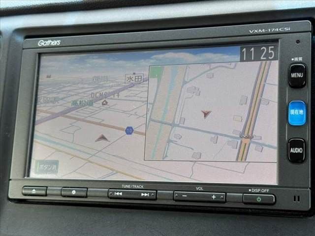 Car thumbnail 3