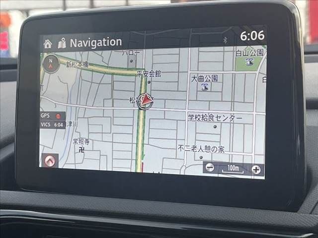Car thumbnail 4