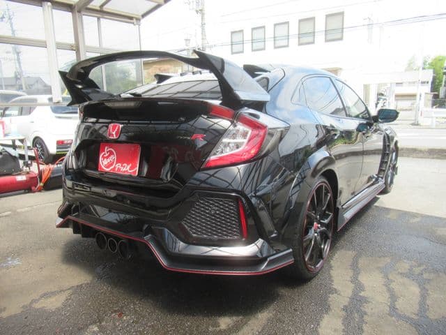 Car thumbnail 3