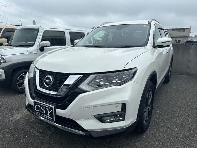 NISSAN