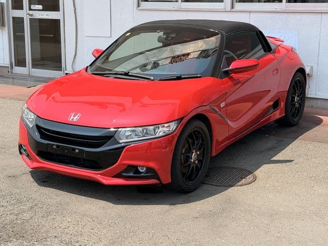 Car image 1