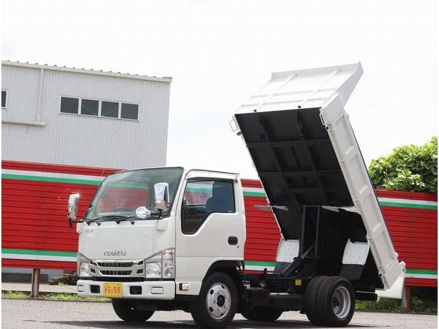 ISUZU