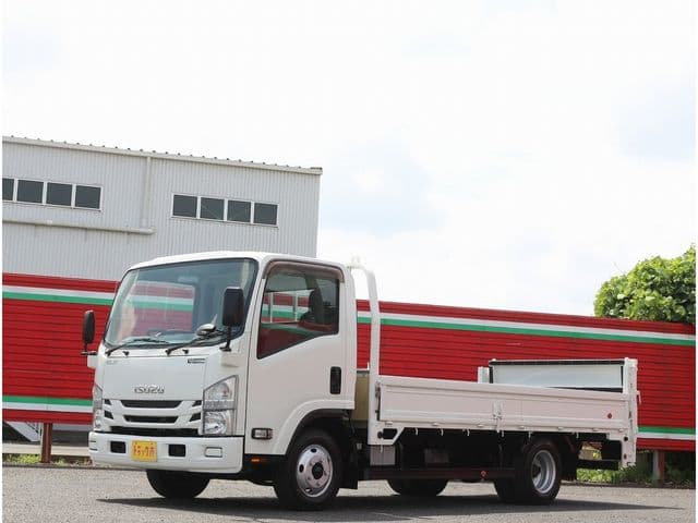 ISUZU