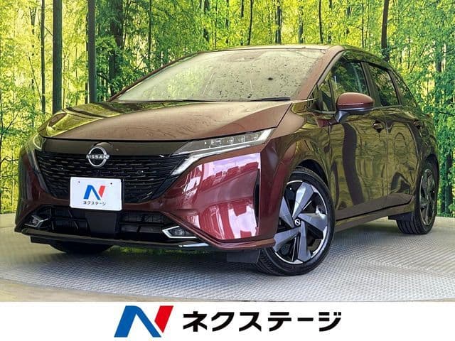 NISSAN