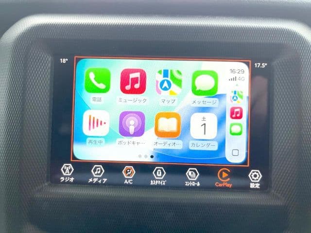 Car thumbnail 4