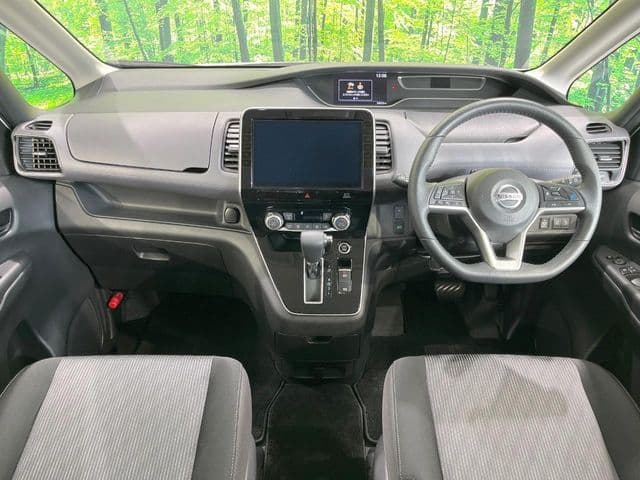 NISSAN