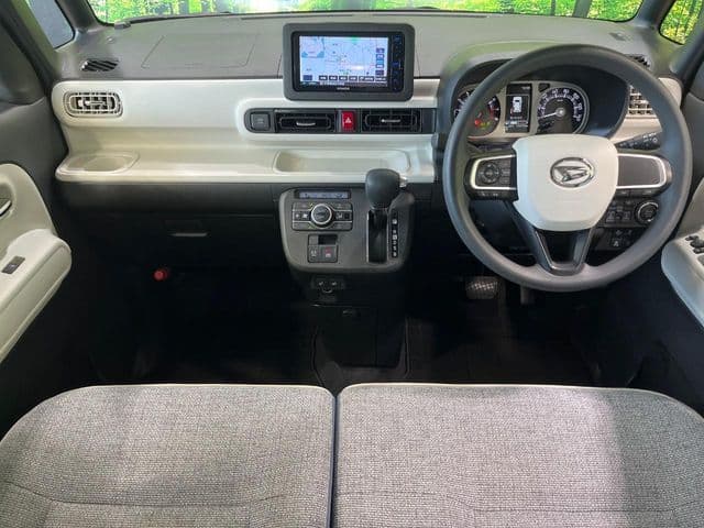 Car thumbnail 2