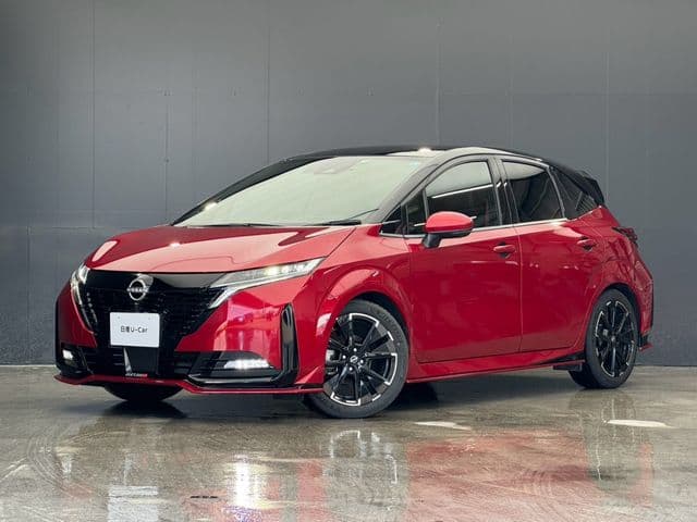 NISSAN