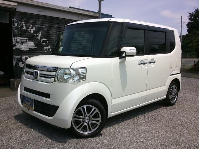 Car thumbnail 3