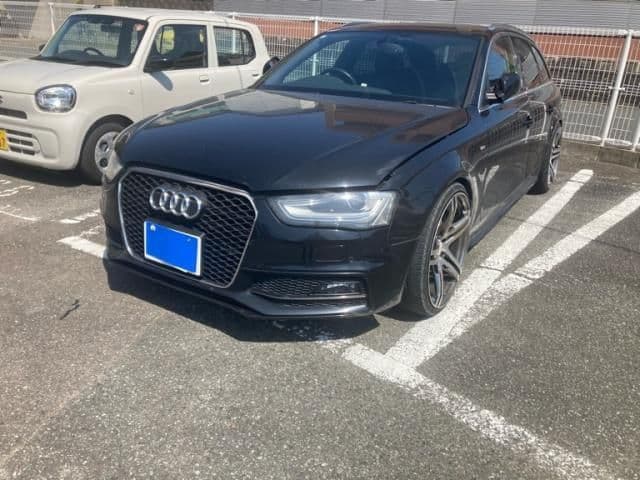 Car thumbnail 3