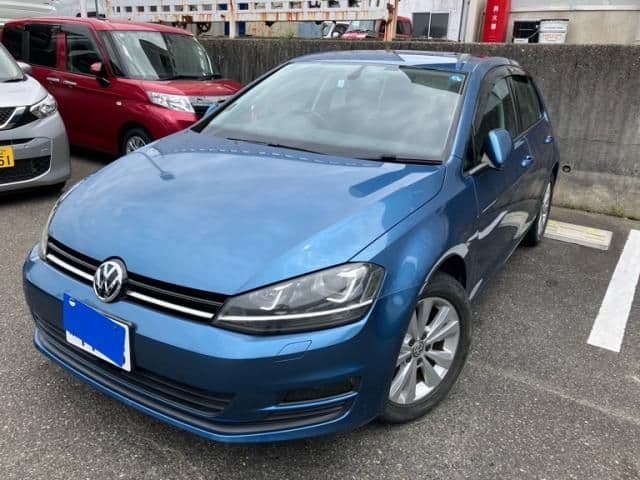 Car image 1