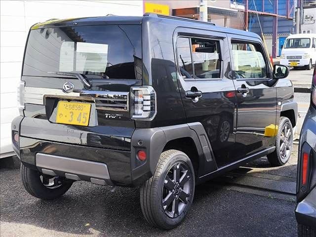 Car thumbnail 4