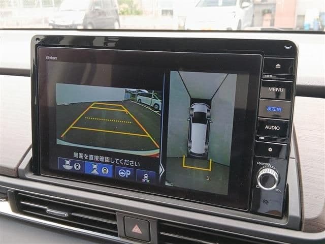 Car thumbnail 3