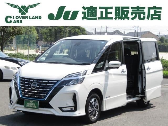 NISSAN
